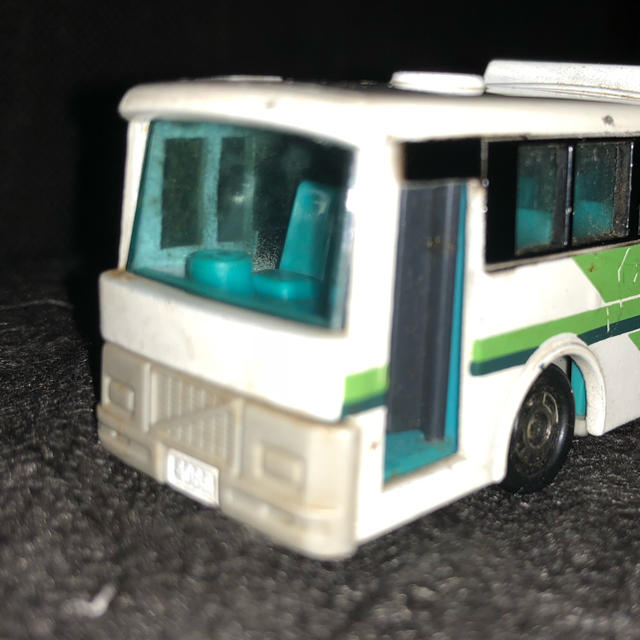 ロングトミカ EXPO85 富士重工 連節バス USED ロングトミカ L4 ボルボ 富士重工 連節バス EXPO'85