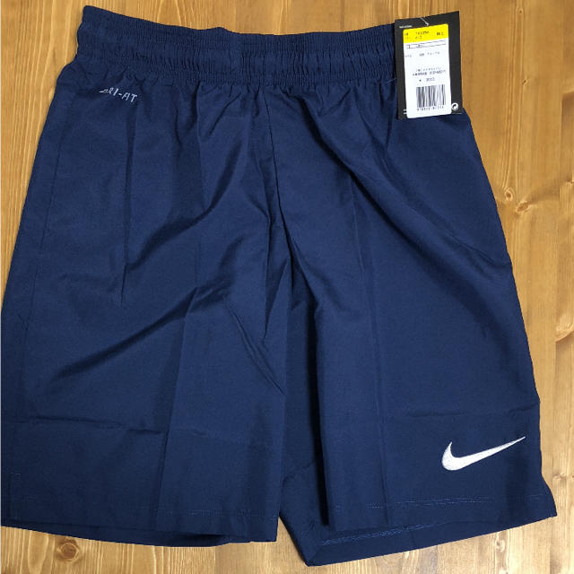 NIKE(ナイキ)の(新品)ナイキ フットサル パンツ スポーツ/アウトドアのサッカー/フットサル(ウェア)の商品写真