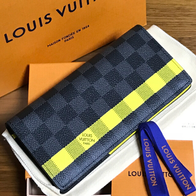 LOUIS VUITTON(ルイヴィトン)のcocotan様専用  新品 ルイヴィトン 長財布 ダミエ グラフィット  メンズのファッション小物(長財布)の商品写真