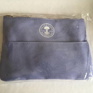 ニールズヤード(NEAL'S YARD)の【新品・非売品】ニールズヤード アメニティキット 2セット(旅行用品)