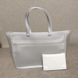 ムジルシリョウヒン(MUJI (無印良品))の⭐️beachgirls1998様専用⭐️無印良品★EVAスパポーチ・大のみ(旅行用品)