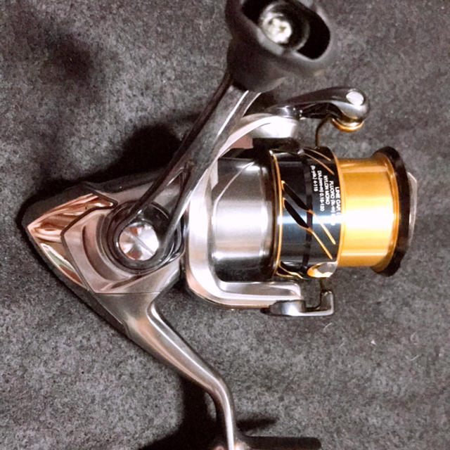 SHIMANO(シマノ)のシマノ ヴァンキッシュ C2500XGS VANQUISH バンキッシュ スポーツ/アウトドアのフィッシング(リール)の商品写真