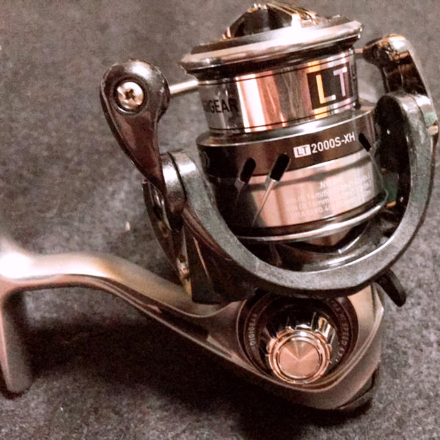 DAIWA(ダイワ)の未使用品 ダイワ カルディア LT2000S-XH DAIWA CALDIA スポーツ/アウトドアのフィッシング(リール)の商品写真