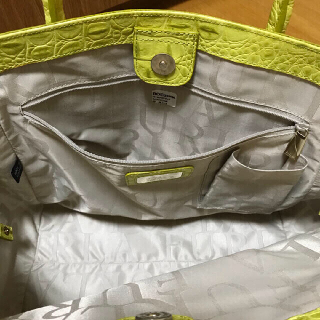 Furla(フルラ)の美品 フルラ ショルダーバッグ FURLA 本革 型押し レザー レディースのバッグ(ショルダーバッグ)の商品写真