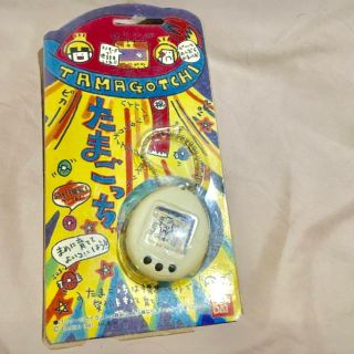 バンダイ(BANDAI)の1997 当時モノ 白 たまごっち 新品 未使用 おやじっち(その他)