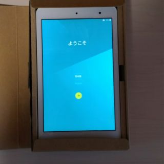 キョウセラ(京セラ)のQua tab 01　KYT31ホワイト　アンドロイドタブレット　中古品(タブレット)