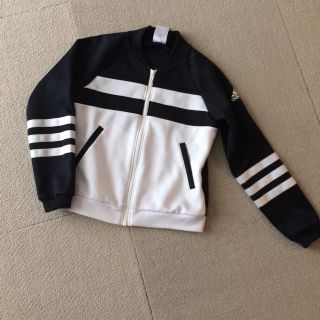 アディダス(adidas)の美品 adidas ジャージ 130(ジャケット/上着)