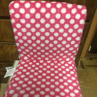 ピンク水玉カバーの座椅子 美品！値下げしました！(座椅子)