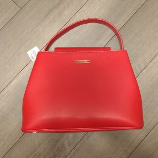 チャールズアンドキース(Charles and Keith)の未使用品　チャールズ＆キース　A4サイズ(ショルダーバッグ)