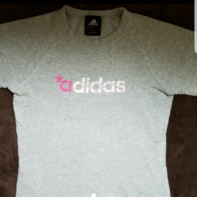 adidas(アディダス)のadidas　レディース！Tシャツ レディースのトップス(Tシャツ(半袖/袖なし))の商品写真