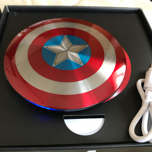 キャプテンアメリカ 盾型 モバイルバッテリー 6800mah Avengers の通販 By 日本一もてない男よっしー S Shop ラクマ