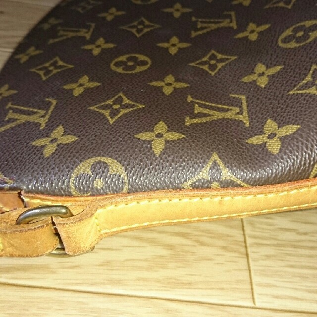 LOUIS VUITTON(ルイヴィトン)のルイヴィトン ドルーオ レディースのバッグ(ショルダーバッグ)の商品写真