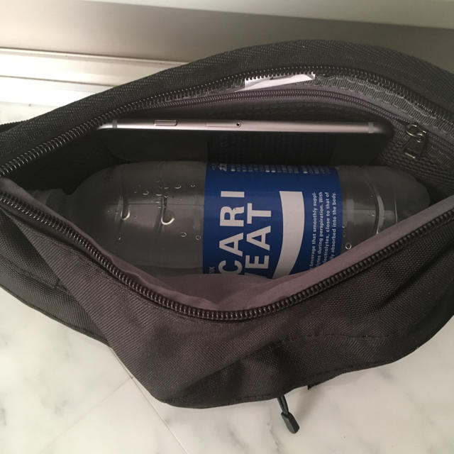 NIKE(ナイキ)のタグ付き新品未使用ナイキウエストポーチ メンズのバッグ(ウエストポーチ)の商品写真