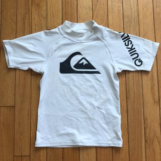 クイックシルバー(QUIKSILVER)のQUIK SILVER ラッシュガード ☆ 120㎝ サーフィン 水着(サーフィン)