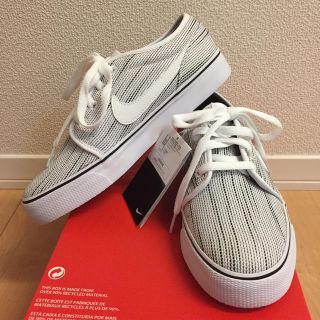 ナイキ(NIKE)のナイキ☆TOKI LOW TXT☆24cm☆新品未使用(スニーカー)