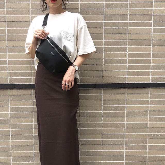即完売品♪MOUSSY waist&shoulder BAG♪ボディバッグsly