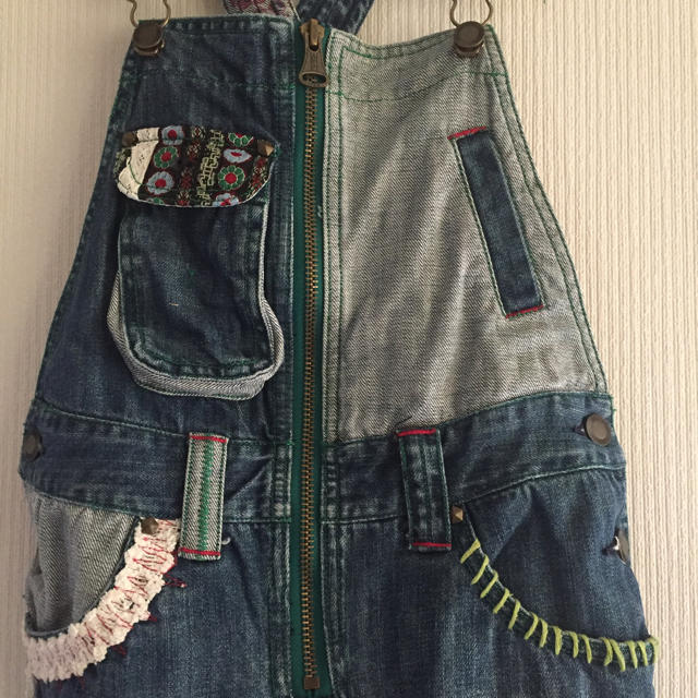 BOOFOOWOO(ブーフーウー)のBOOFOOWOO バラテグ サロペット キッズ/ベビー/マタニティのキッズ服女の子用(90cm~)(その他)の商品写真