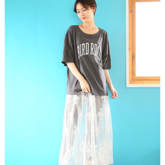 LOWRYS FARM(ローリーズファーム)の完売色 くぅさま ビッグ Tシャツ トップス 半袖 黒 ネイビー レディースのトップス(Tシャツ(半袖/袖なし))の商品写真