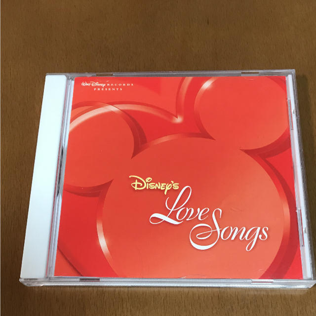 Disney(ディズニー)のディズニー人気ラブソング集 輸入盤  結婚式 エンタメ/ホビーのCD(ポップス/ロック(洋楽))の商品写真