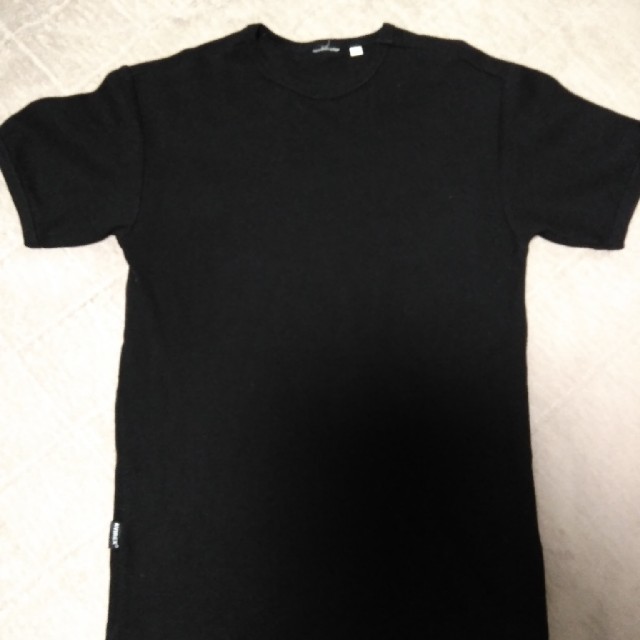 AVIREX(アヴィレックス)のAVIREX黒Tシャツ メンズのトップス(Tシャツ/カットソー(半袖/袖なし))の商品写真