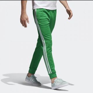 アディダス(adidas)のadidas トラックパンツ グリーン(ジャージ)