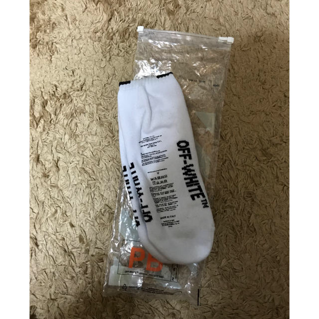 OFF-WHITE(オフホワイト)の🔥激安🔥 OFF-WHITE LONG SOCKS メンズのレッグウェア(ソックス)の商品写真