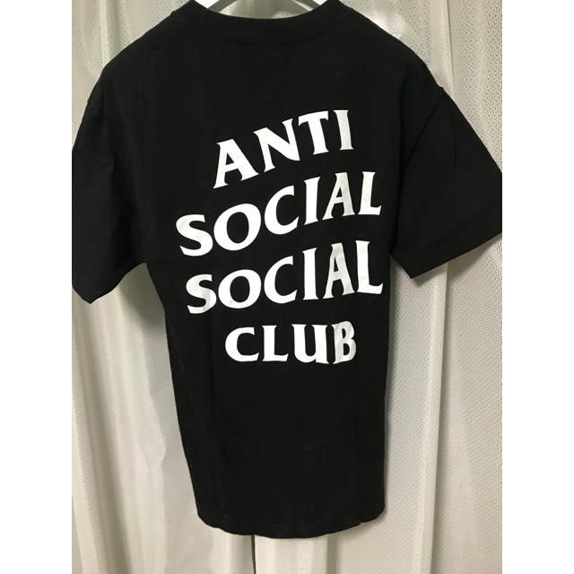 ANTI(アンチ)の美品☆アンチ ソシアル ソシアルクラブ☆半袖T☆ブラック☆サイズM メンズのトップス(Tシャツ/カットソー(半袖/袖なし))の商品写真