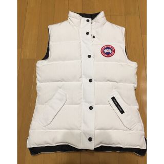 カナダグース(CANADA GOOSE)のCANADA GOOSE ダウンベスト(ダウンベスト)