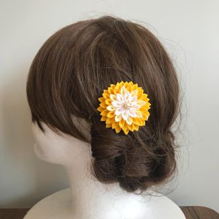 浴衣にピッタリ つまみ細工クリップ(ヘアアクセサリー)