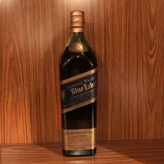 ジョニーウォーカー ブルーラベル 1750mlの通販 by Jennifer's shop