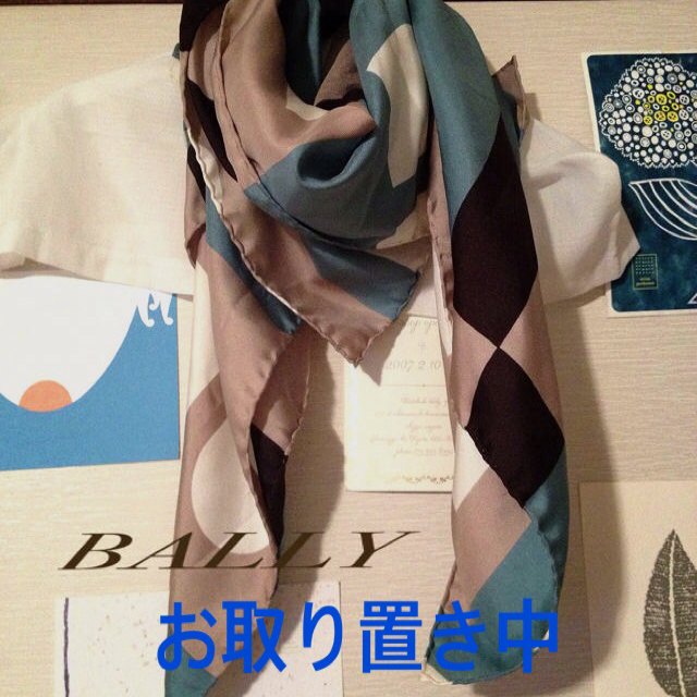 Bally(バリー)のバリー☆シルクスカーフ レディースのファッション小物(バンダナ/スカーフ)の商品写真