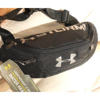 アンダーアーマー(UNDER ARMOUR)の◆新品◆ UNDER ARMOURウエストポーチ(ボディーバッグ)