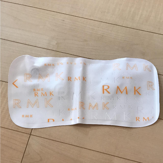 RMK(アールエムケー)の♡RMK♡バスピロー インテリア/住まい/日用品の日用品/生活雑貨/旅行(タオル/バス用品)の商品写真