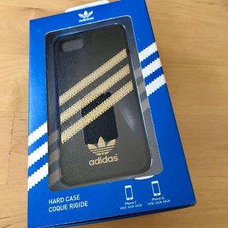 アディダス(adidas)のアディダスiPhone5/5s/SE対応✩ハードケース✩黒/金3本ライン(iPhoneケース)