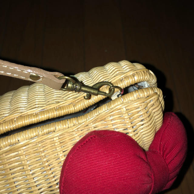 Nina mew(ニーナミュウ)のキティちゃんかごバッグ🎀Ninamew レディースのバッグ(かごバッグ/ストローバッグ)の商品写真