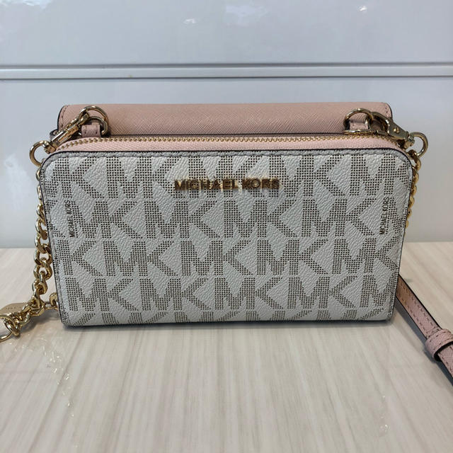 Michael Kors(マイケルコース)の**あやめろ様専用 レディースのバッグ(ショルダーバッグ)の商品写真