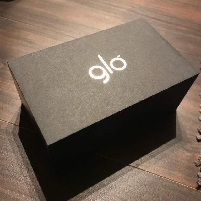 glo(グロー)の【美品】glo Premium Edition （Chrome） メンズのファッション小物(タバコグッズ)の商品写真