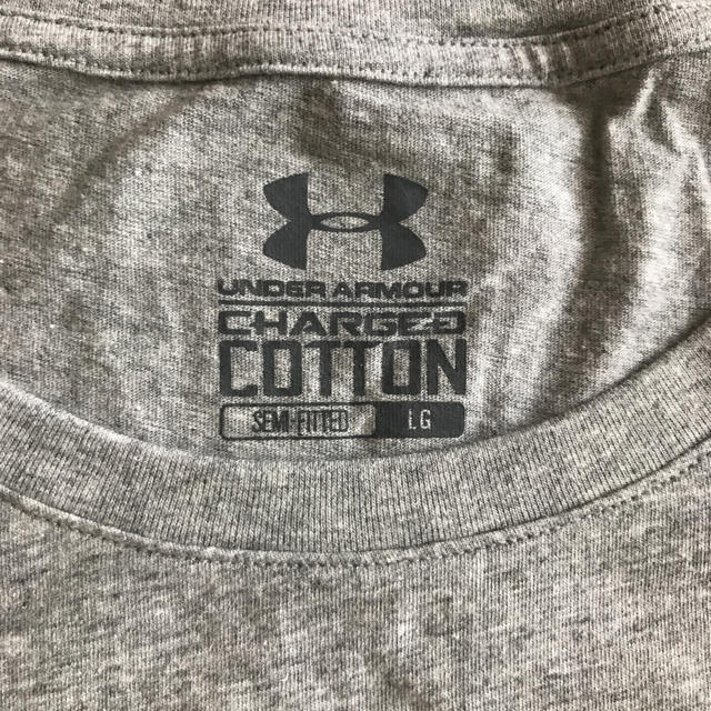 UNDER ARMOUR(アンダーアーマー)のUNDER ARMOUR Ｔシャツ レディースのトップス(Tシャツ(半袖/袖なし))の商品写真