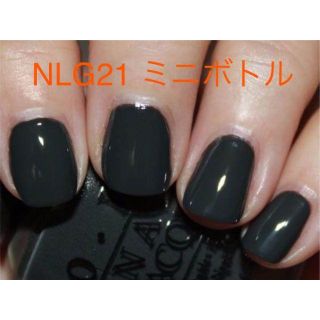 オーピーアイ(OPI)のOPI 　NLG21　マットグレー　ミニボトル　新品未開封(マニキュア)