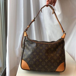 ルイヴィトン(LOUIS VUITTON)のルイヴィトン バッグ(ショルダーバッグ)