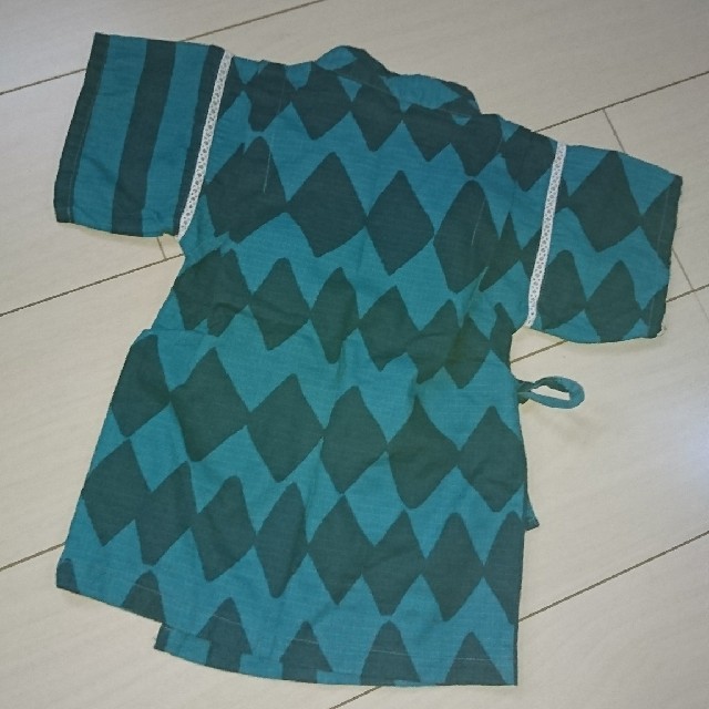 BREEZE(ブリーズ)の苺様 専用ページ キッズ/ベビー/マタニティのキッズ服男の子用(90cm~)(甚平/浴衣)の商品写真