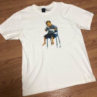 アンディフィーテッド(UNDEFEATED)のUNDEFEATED Applebum tee ※古着出品中 複数で割引有(Tシャツ/カットソー(半袖/袖なし))