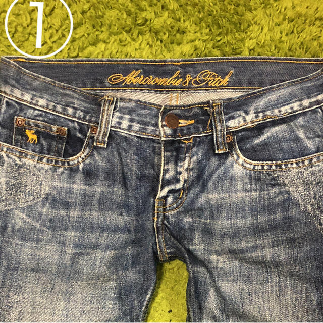 Abercrombie&Fitch(アバクロンビーアンドフィッチ)のアバクロ ストレスジーンズ レディースのパンツ(デニム/ジーンズ)の商品写真