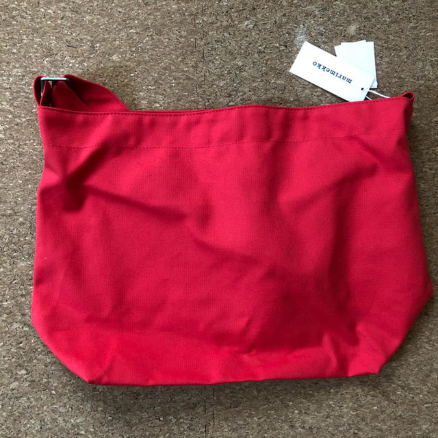 marimekko(マリメッコ)のマリメッコミニウィークエンダーレッド レディースのバッグ(ショルダーバッグ)の商品写真