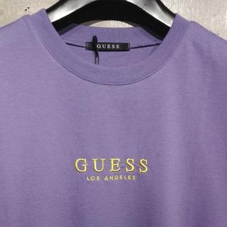 ゲス(GUESS)の新品未使用 GUESS 刺繍ロゴTシャツ パープル Lサイズ(Tシャツ/カットソー(半袖/袖なし))