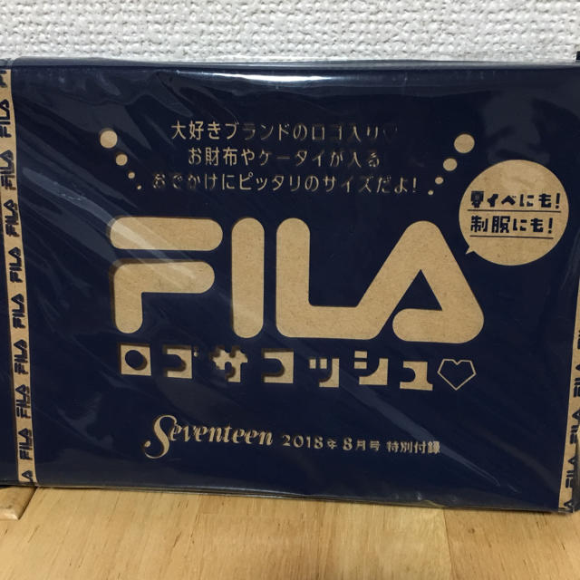 FILA(フィラ)のFILA　ロゴサコッシュ レディースのファッション小物(ポーチ)の商品写真