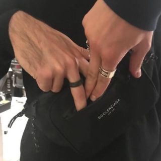 バレンシアガ(Balenciaga)のVETEMEMES 'boolenciaga' Clout Bag(ウエストポーチ)