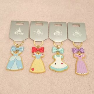 Disney ディズニー プリンセス アイシングクッキー キーホルダー セットの通販 ラクマ