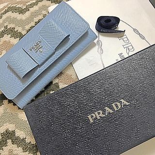 プラダ(PRADA)のりーさ様専用 プラダ 長財布 新品未使用(財布)