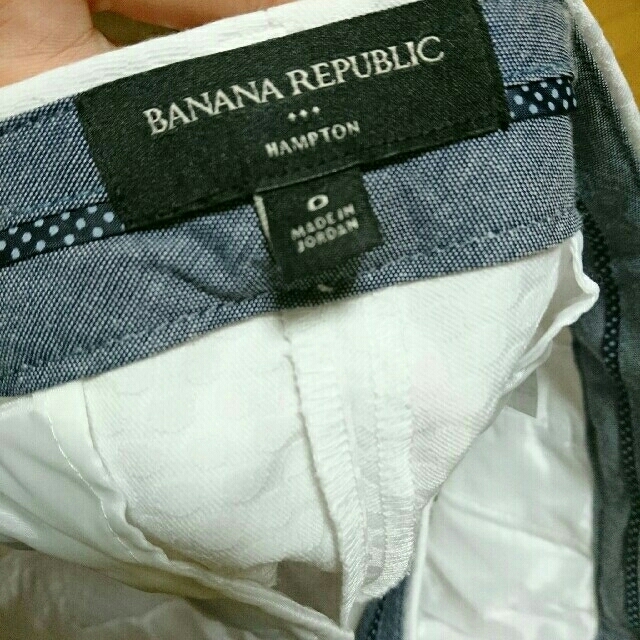 Banana Republic(バナナリパブリック)のバナナ・リパブリック ストレートパンツ 白 0サイズ レディースのパンツ(クロップドパンツ)の商品写真